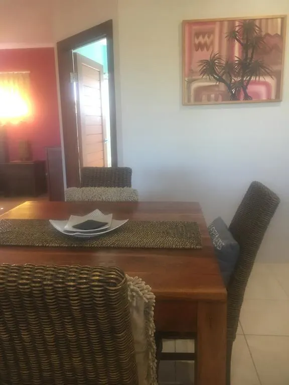 Pandanus Holiday Apartments Mission Beach