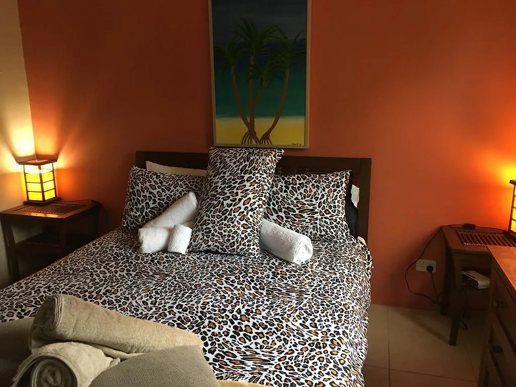 Pandanus Holiday Apartments Mission Beach