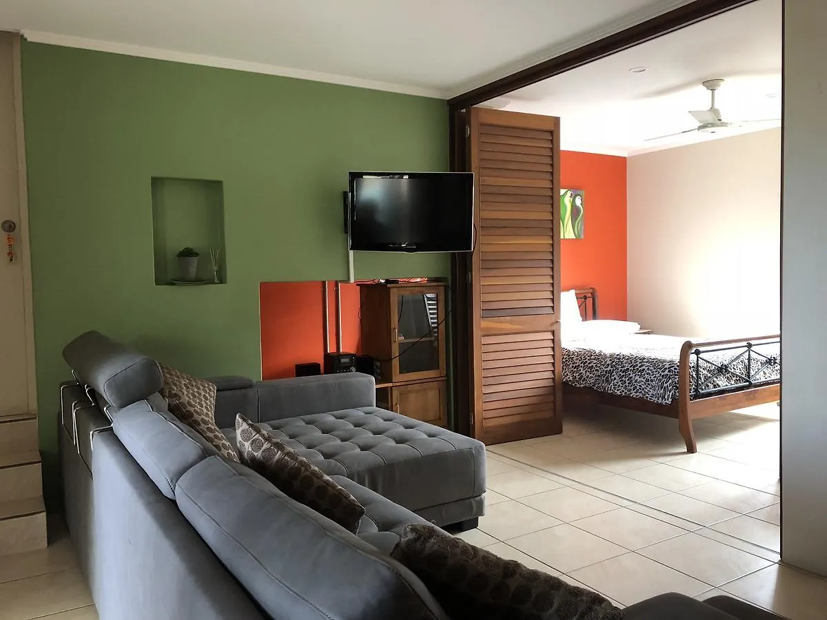 Pandanus Holiday Apartments Mission Beach